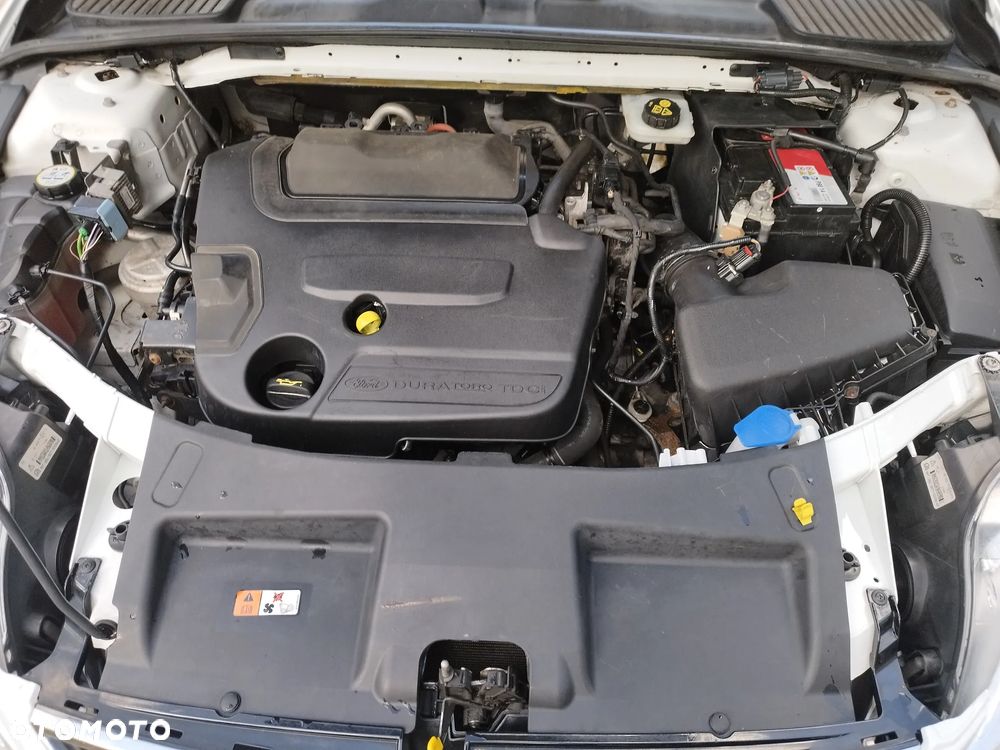 Ford Mondeo 2.0 TDCi Gold X Plus - 30