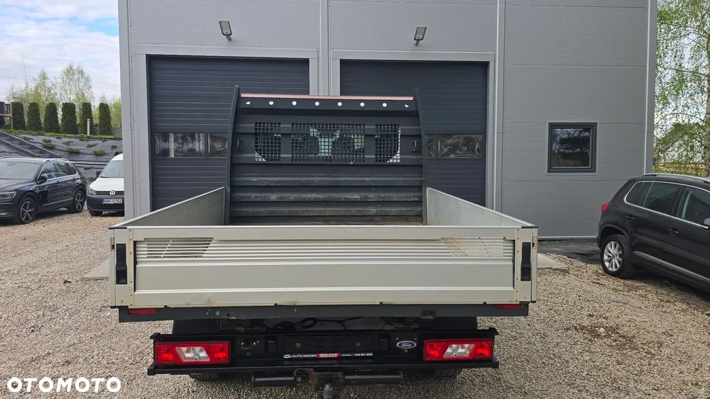 Ford Transit - 15