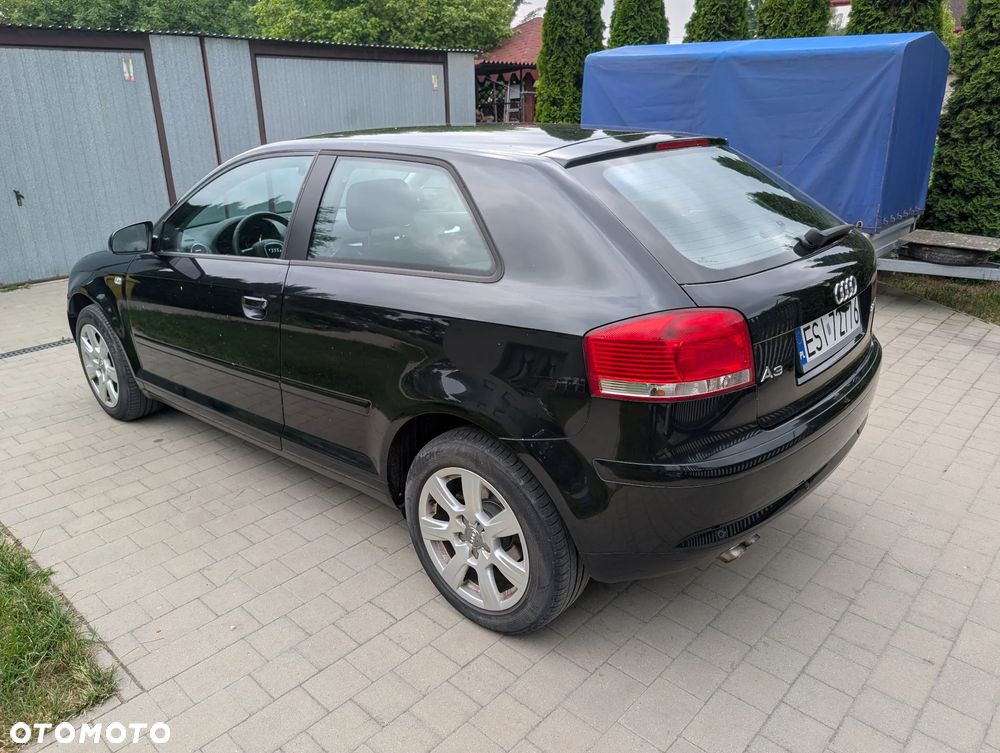 Audi A3 3-drzwiowe 2.0 TDI DPF Ambiente - 3