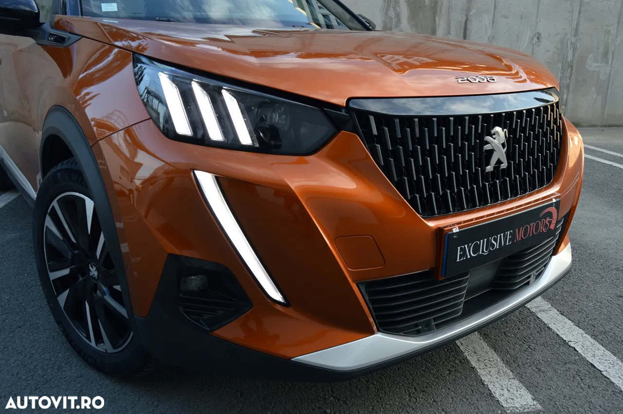 Peugeot 2008 PureTech 155 EAT8 GT Pack - 9
