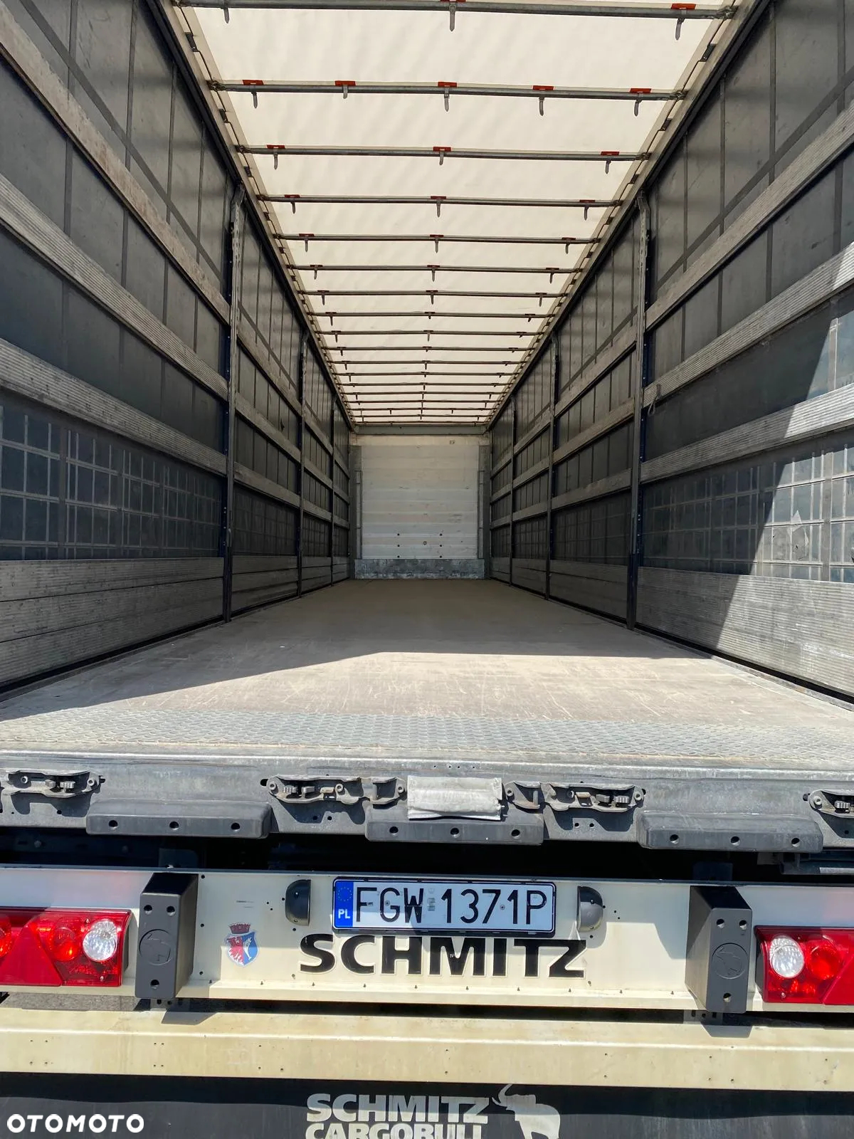 Schmitz Cargobull SCB S3T - 3