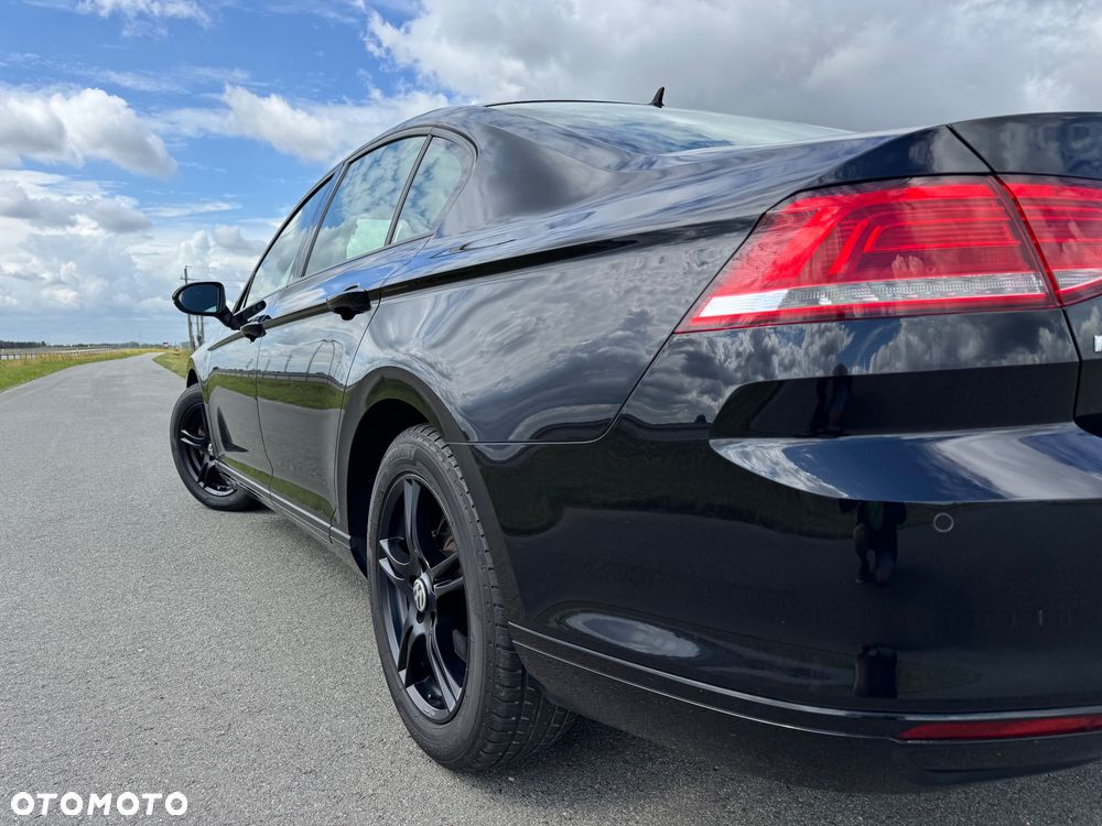 Volkswagen Passat - 3