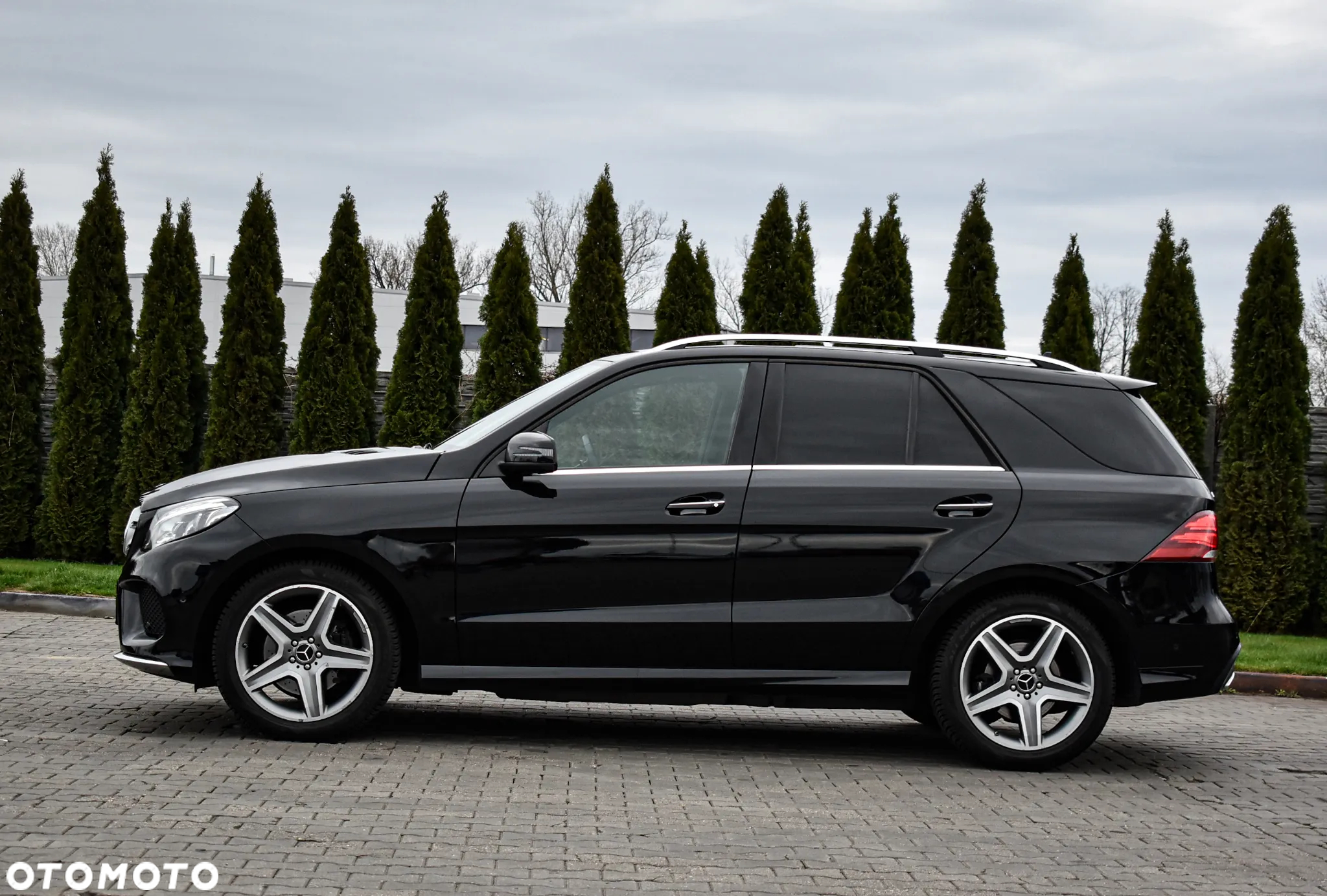 Mercedes-Benz GLE 350 d Coupe 4Matic 9G-TRONIC AMG Line - 30