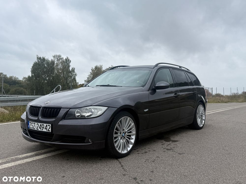 BMW Seria 3 320d DPF Touring - 9