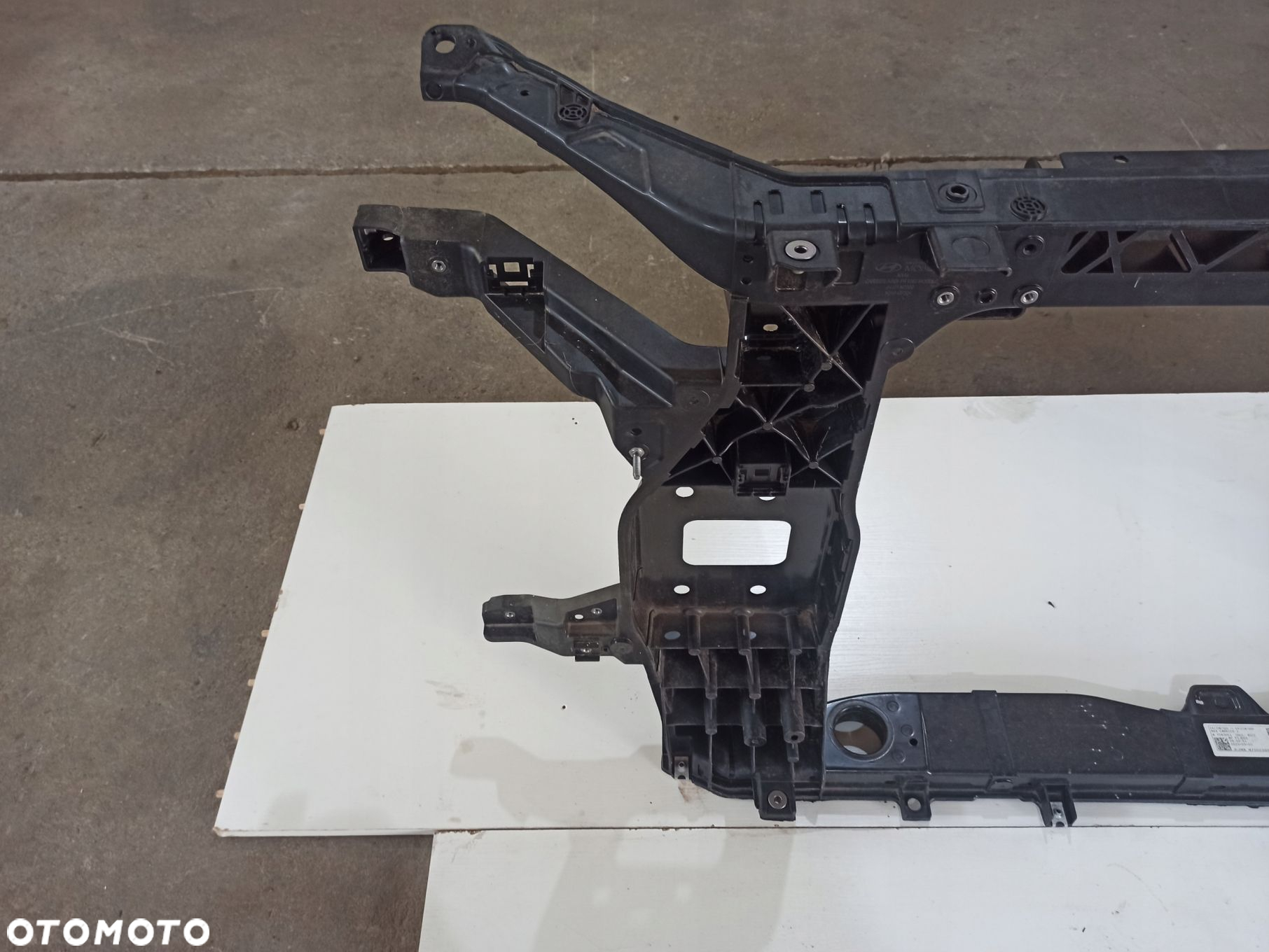 Pas przedni wzmocnienie HYUNDAI TUCSON IV 64101-N7000 oryginał 2020- - 5