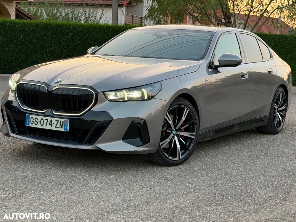 BMW Seria 5 520d xDrive Aut. - 1