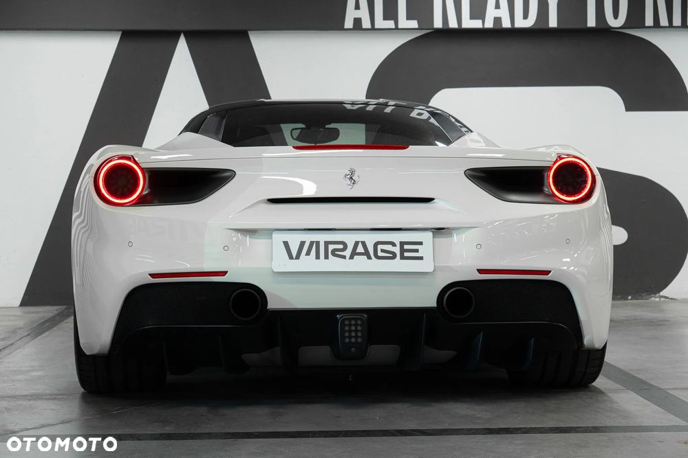 Ferrari 488 - 22