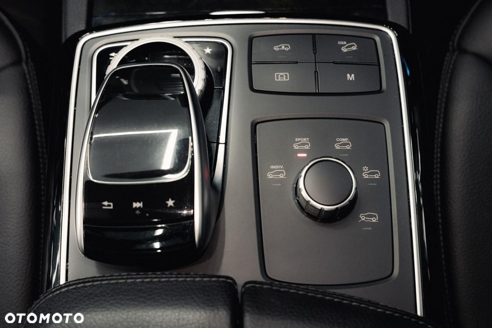 Mercedes-Benz GLE 400 4-Matic 9G-TRONIC - 23