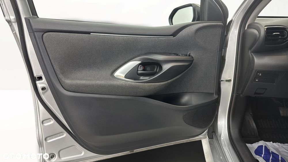 Toyota Yaris Hybrid 1.5 Comfort - 11