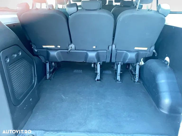 Ford Transit Custom Kombi 320 2.0 EcoBlue 130 CP L1H1 Trend Aut. - 15