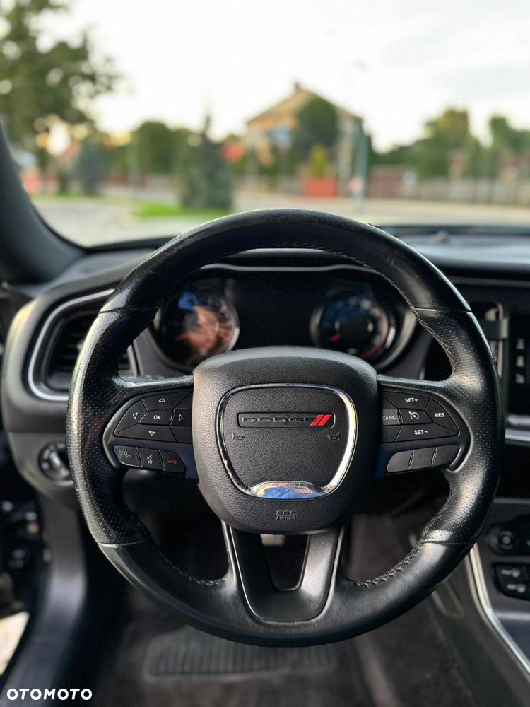 Dodge Challenger Automatik SXT Plus - 15
