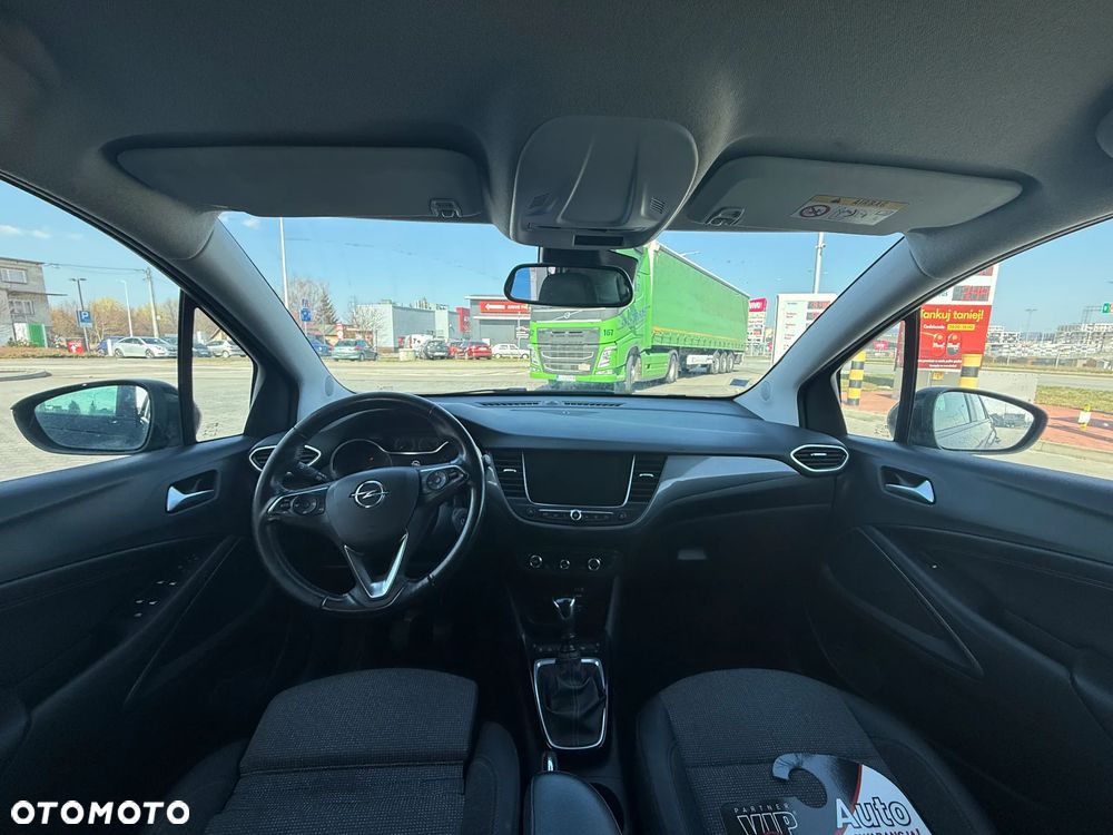 Opel Crossland - 12