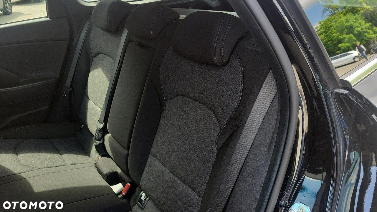 Hyundai i30 - 16