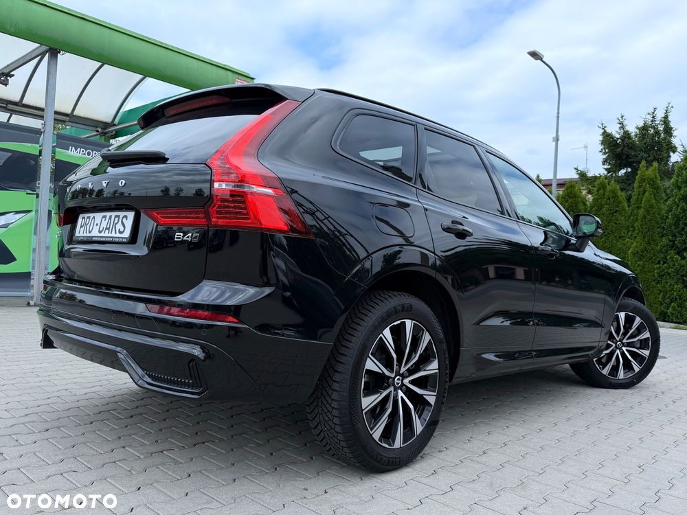 Volvo XC 60 B4 D AWD Plus Dark - 5