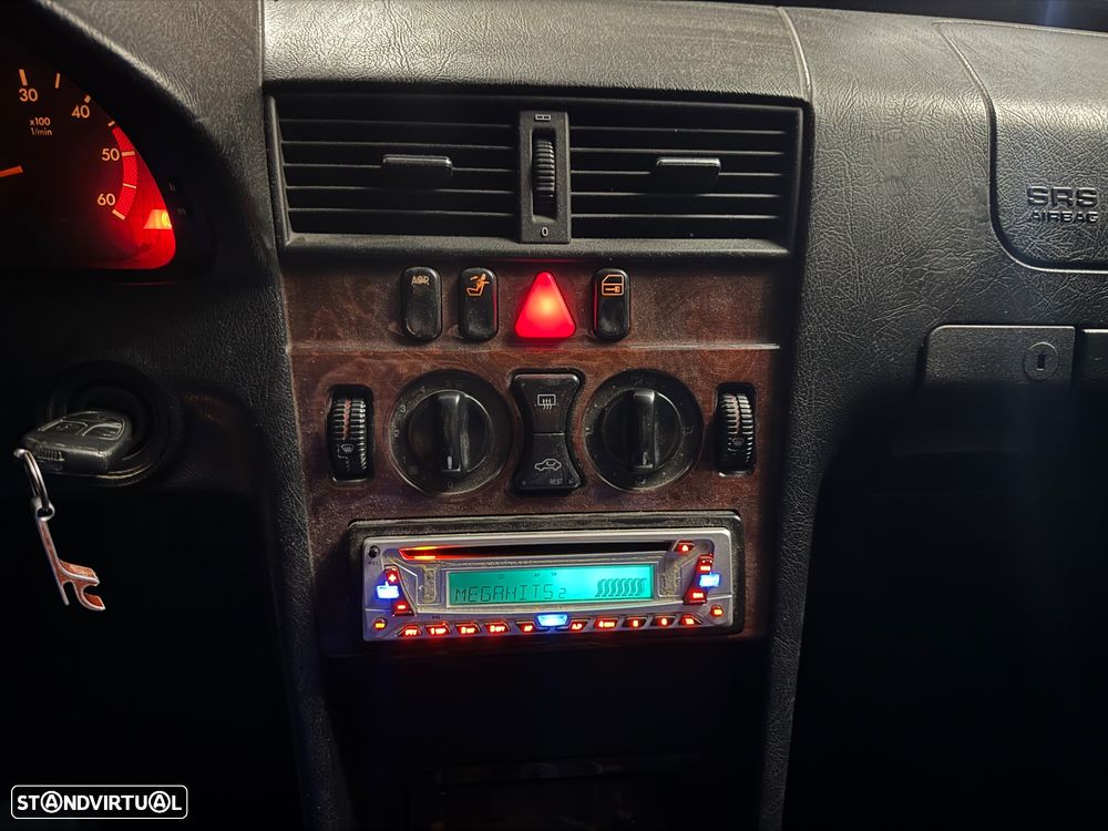 Mercedes-Benz C 220 CDI Classic - 15