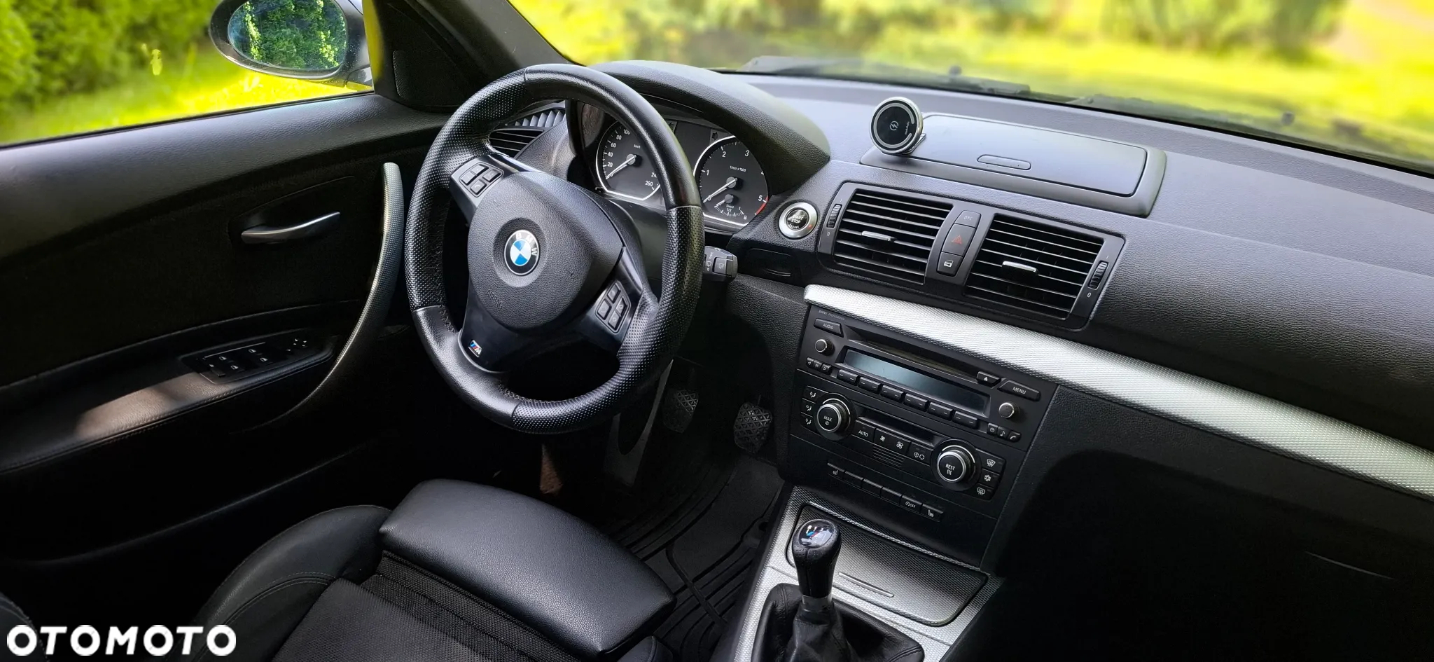 BMW Seria 1 120d - 30