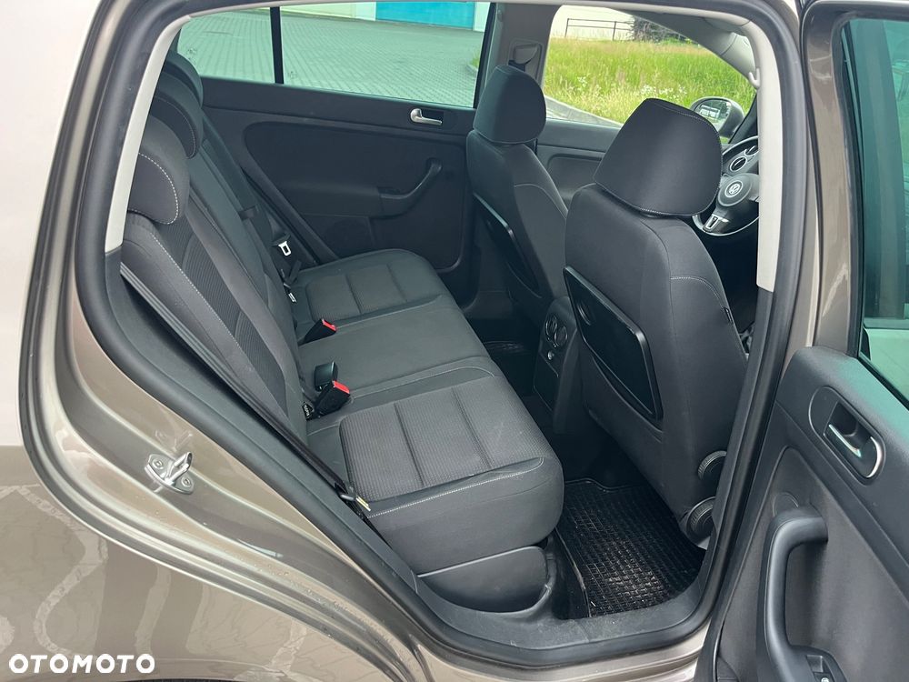 Volkswagen Golf Plus 1.2 TSI Team - 19
