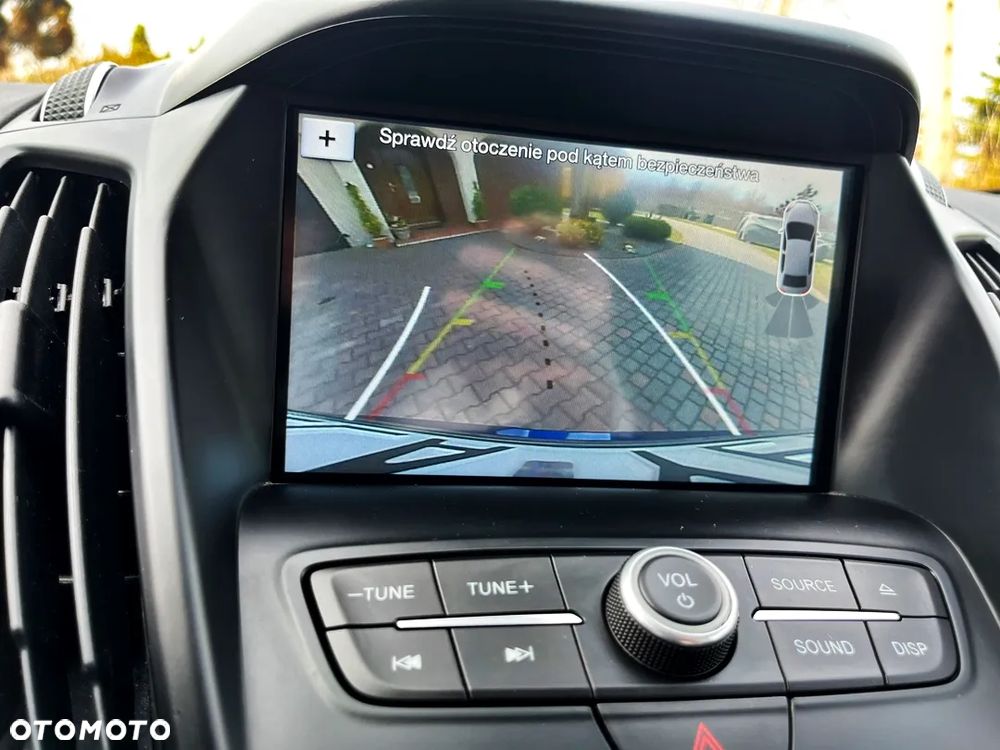 Ford Kuga 1.5 EcoBoost 2x4 Cool & Connect - 27