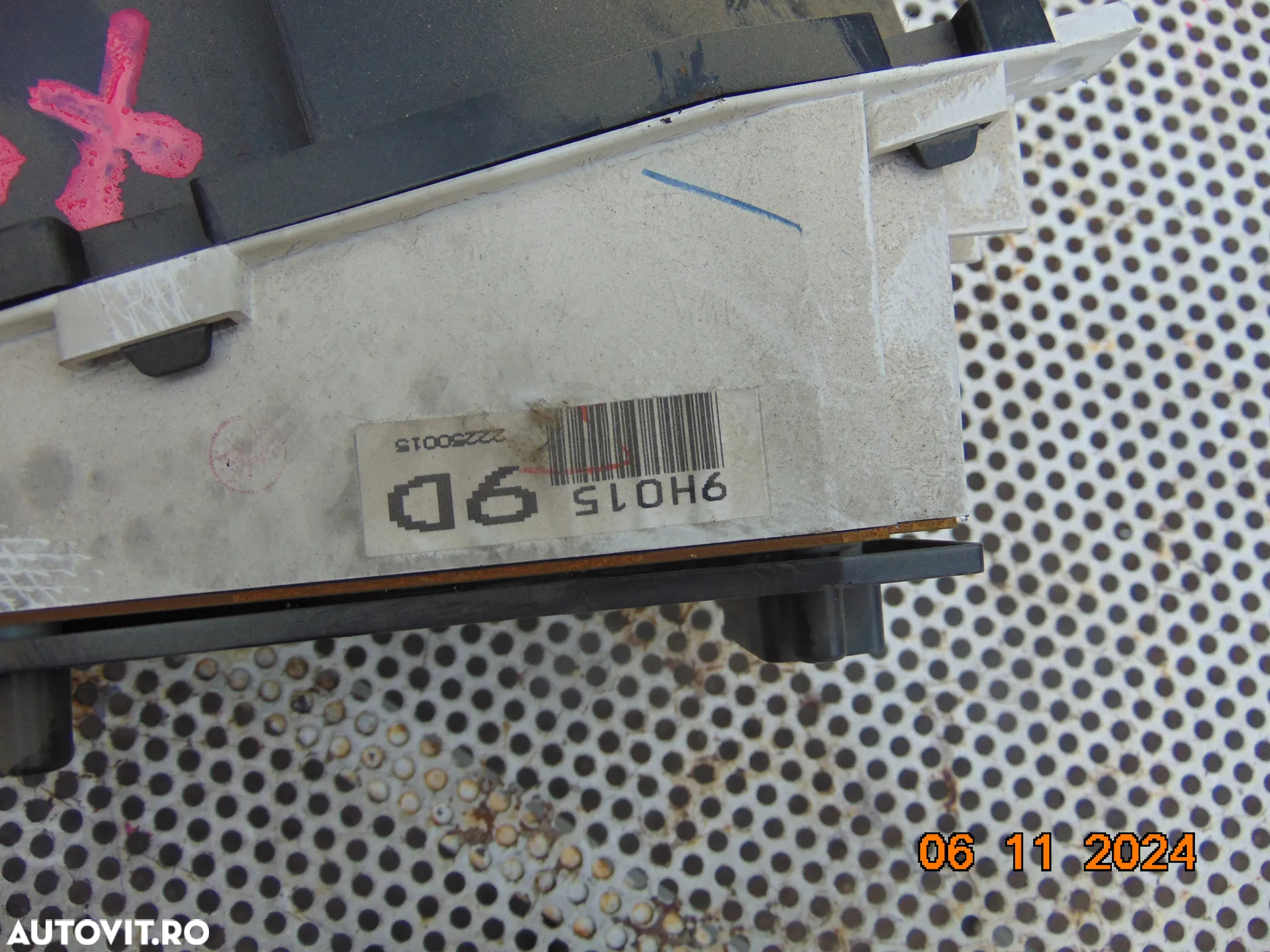 Ceasuri bord Nissan X Trail T30 2001-2007 dezmembrez X Trail 2.2dci - 2