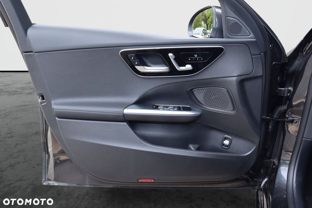 Mercedes-Benz Klasa C 220 d mHEV 4-Matic Avantgarde - 9