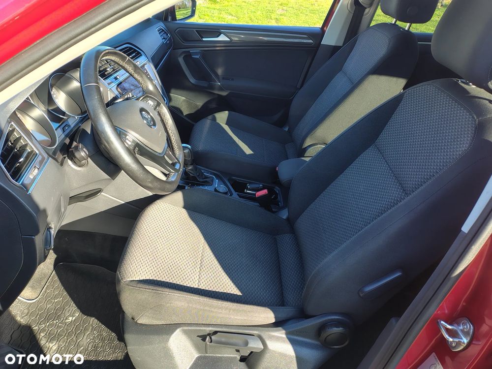 Volkswagen Tiguan 2.0 TSI 4Mot Elegance DSG - 24