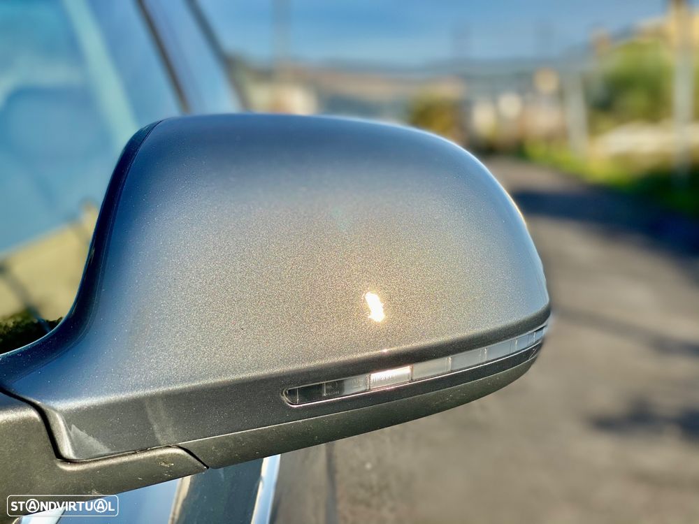 Audi Q3 2.0 TDI S-line - 14