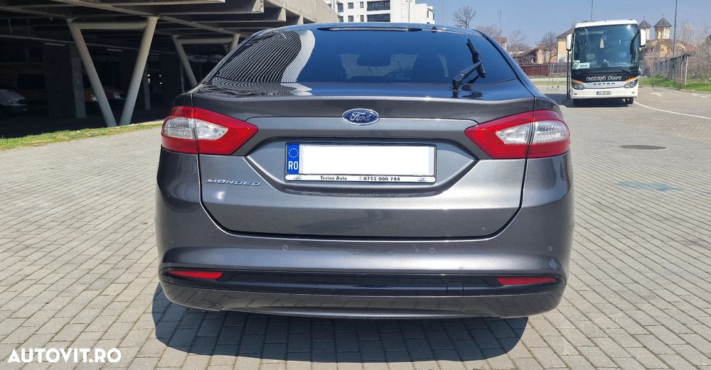 Ford Mondeo 2.0 TDCI PowerShift Titanium - 4