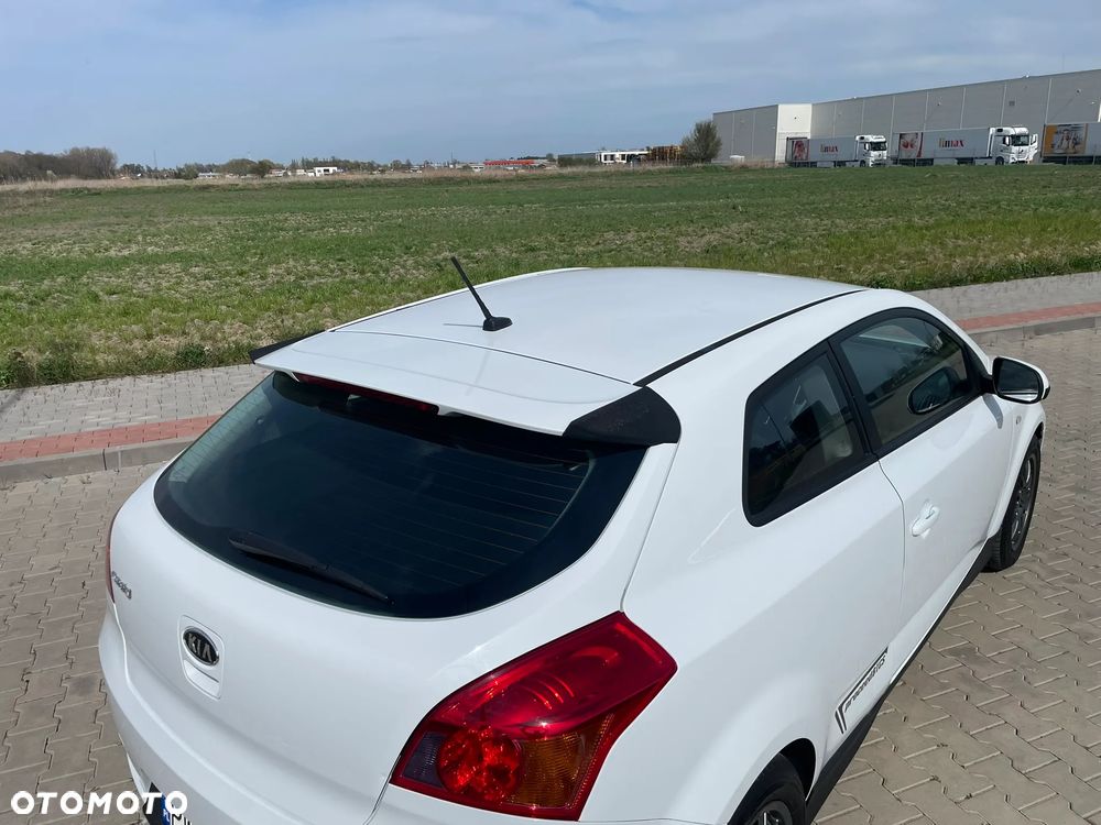 Kia ProCeed Pro_cee'd 1.6 Crdi Comfort - 9