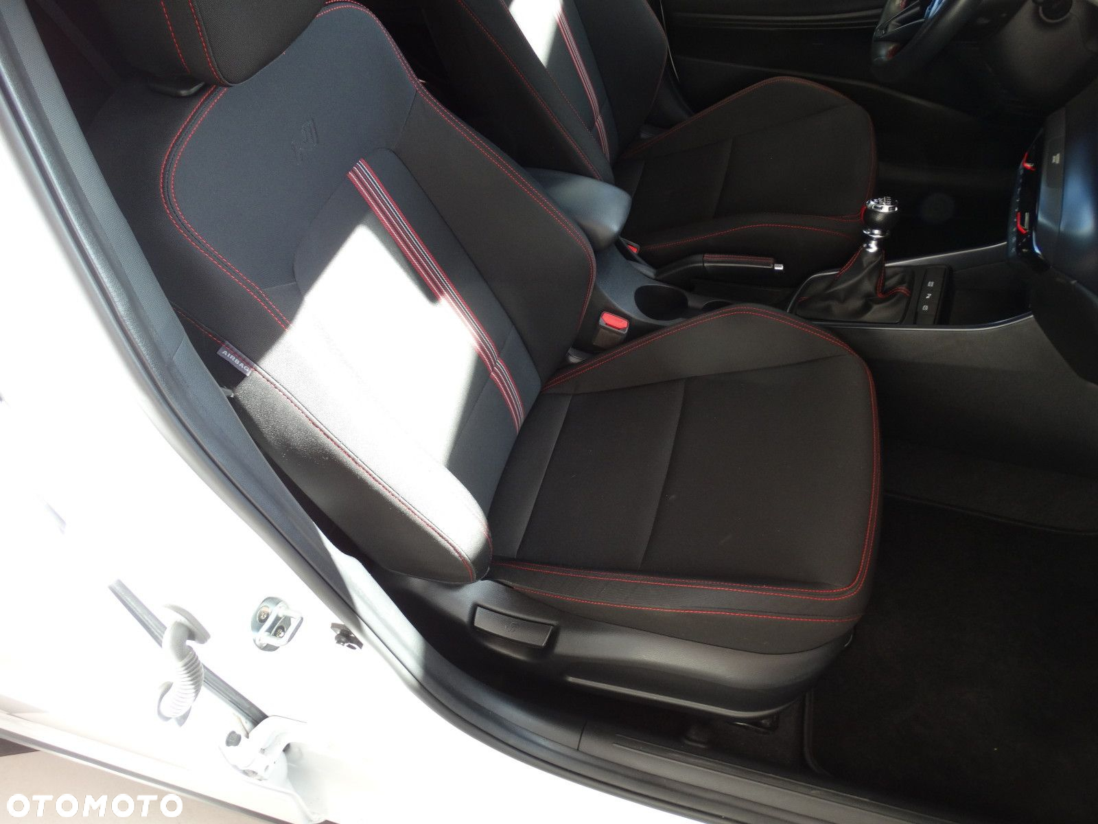 Hyundai i20 - 14