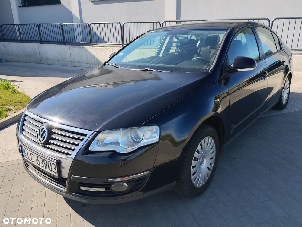 Volkswagen Passat 1.9 TDI DPF Trendline - 1
