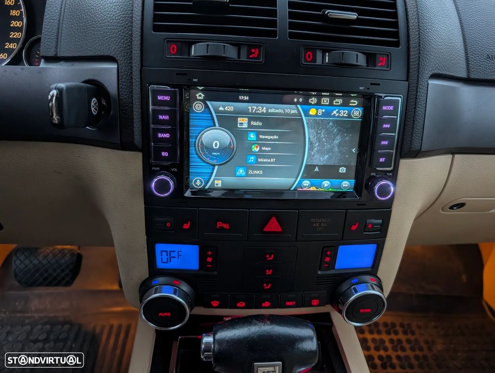 VW Touareg 3.0 V6 TDI DPF Auto - 8