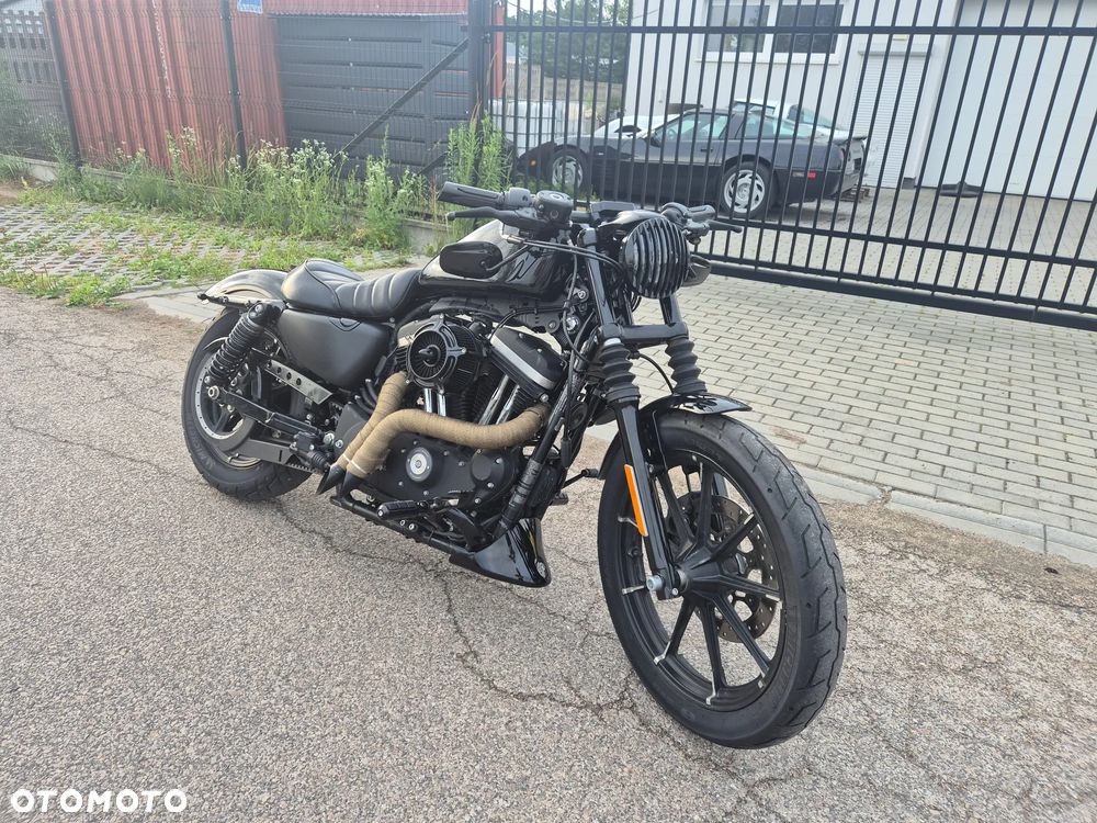 Harley-Davidson Sportster Iron 883 - 16
