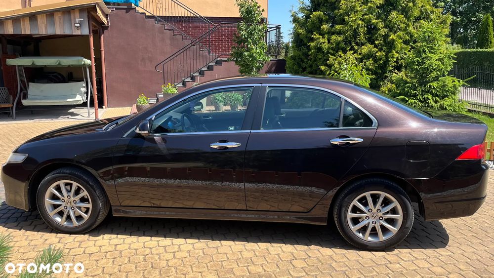Honda Accord 2.0 Sport - 6