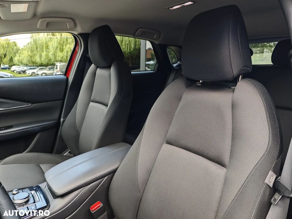 Mazda CX-30 - 11
