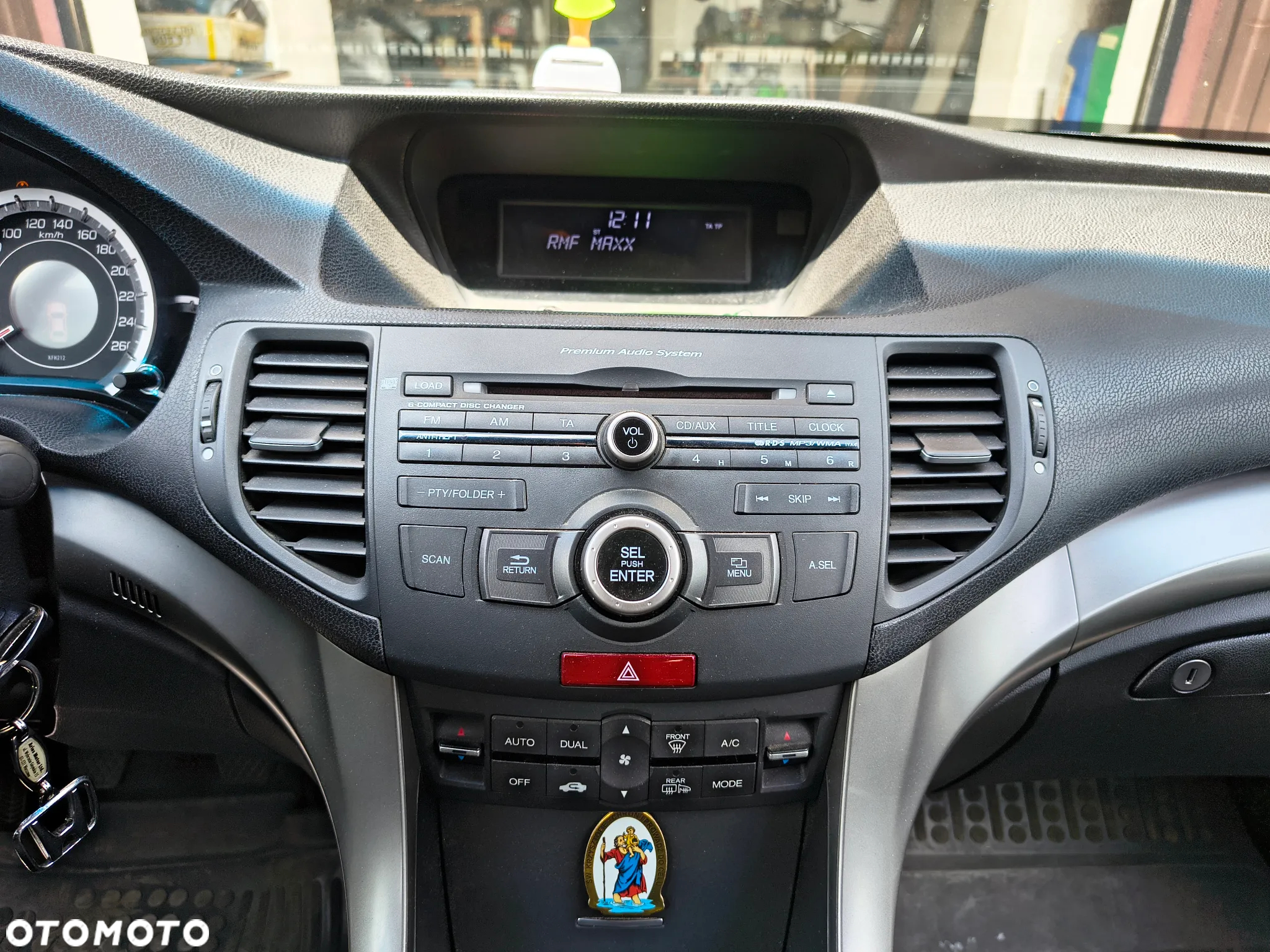 Honda Accord - 4