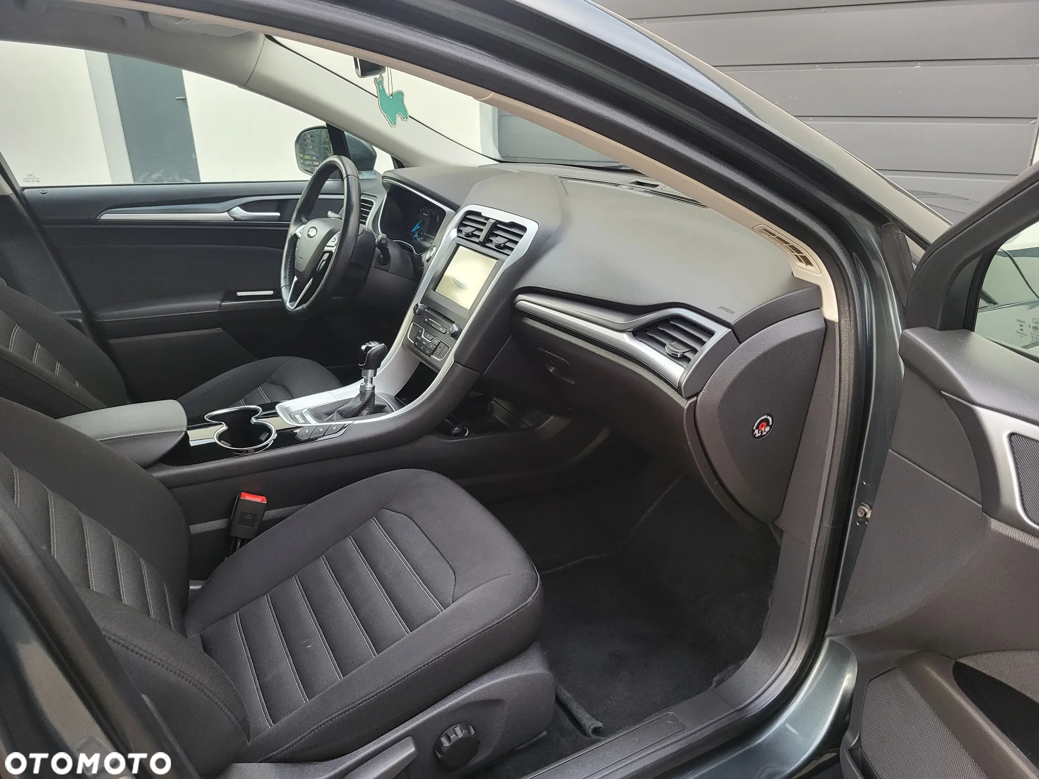 Ford Mondeo 2.0 EcoBlue Executive Plus - 24