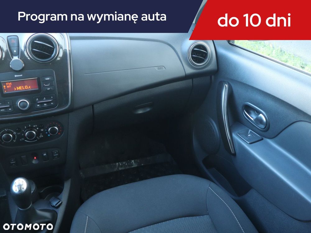 Dacia Sandero - 10