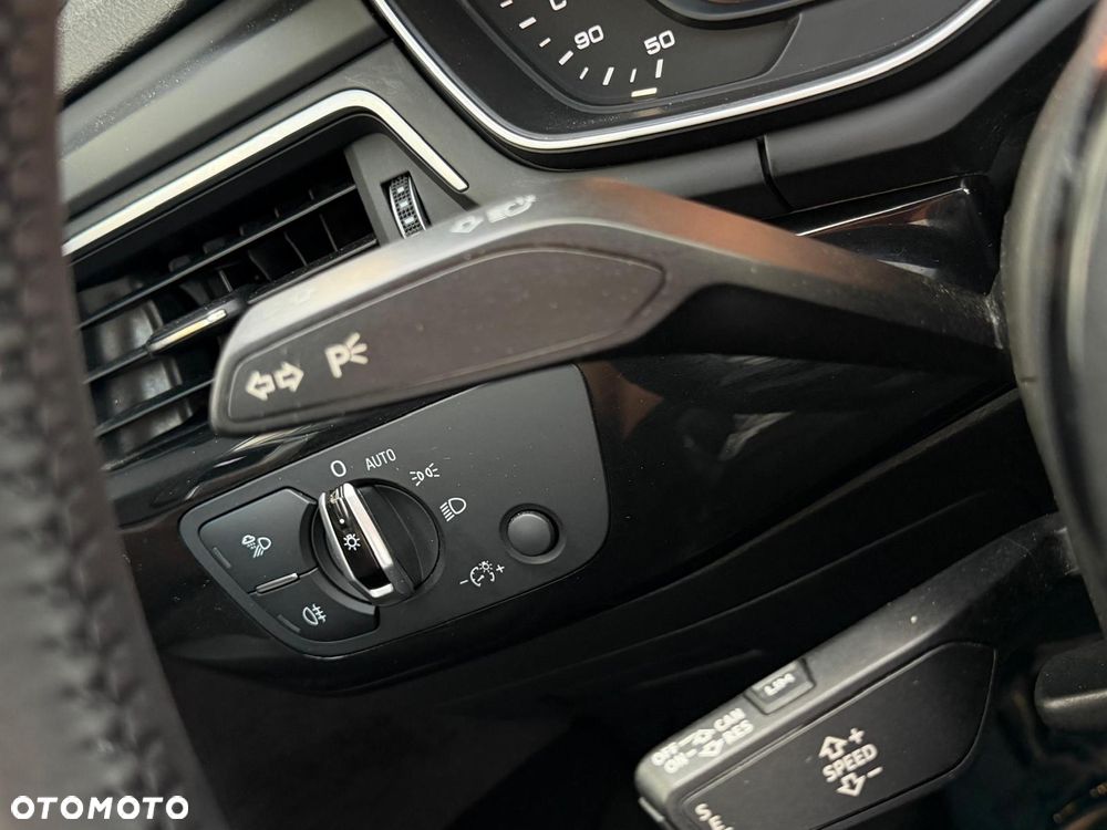 Audi A4 Limousine 2.0 TDI clean diesel Quattro S tronic - 36