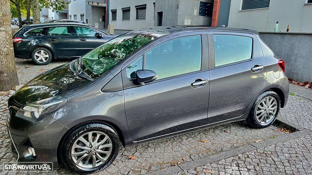 Toyota Yaris 1.0 VVT-i Comfort +PS Style +P.Techno - 1