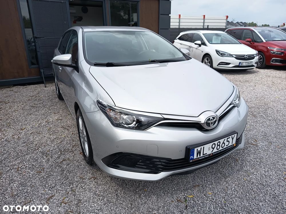 Toyota Auris 1.33 VVT-i Life - 9