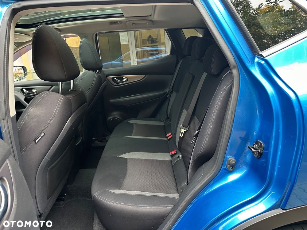 Nissan Qashqai 1.5 dCi N-Connecta - 15