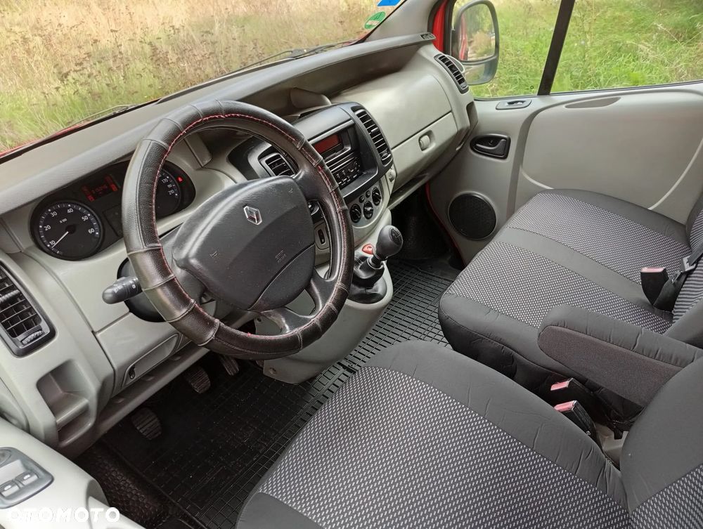 Renault Trafic - 30