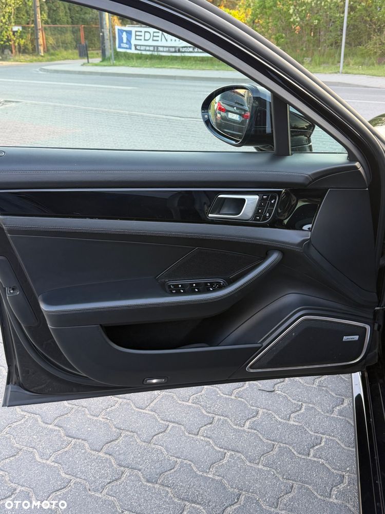 Porsche Panamera 4 E-Hybrid Executive - 18