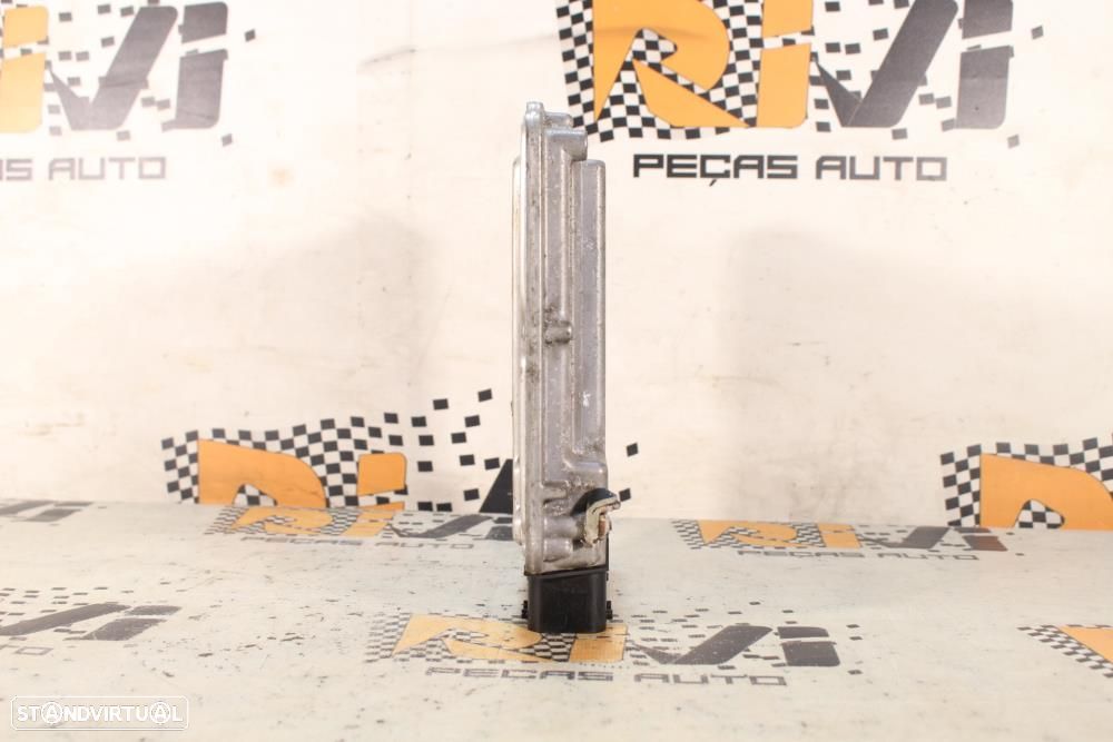 Centralina De Motor Audi Tt (8J3)  8J0907115n / 0261S02519 / 1039S2140 - 2