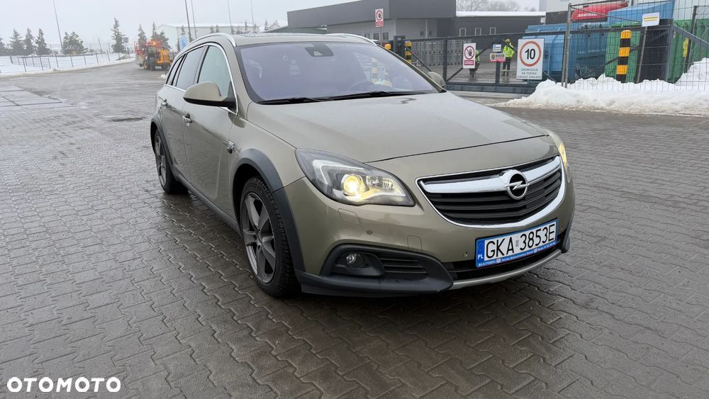 Opel Insignia 2.0 Bi Turbo CDTI 4x4 - 24