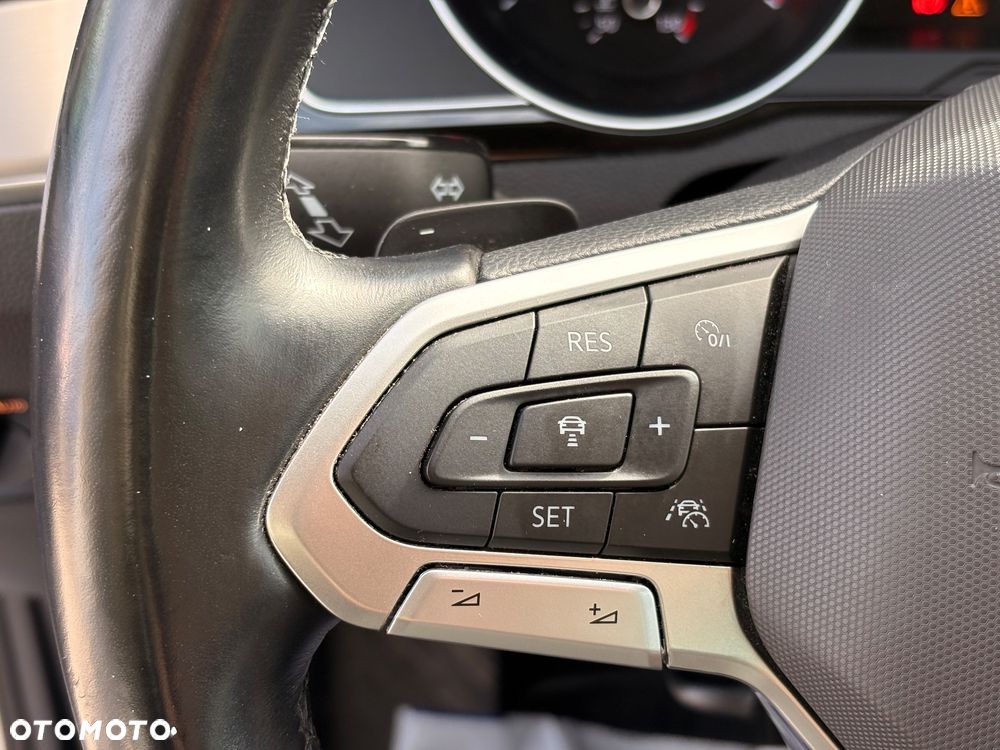 Volkswagen Passat 2.0 TDI EVO Elegance DSG - 15