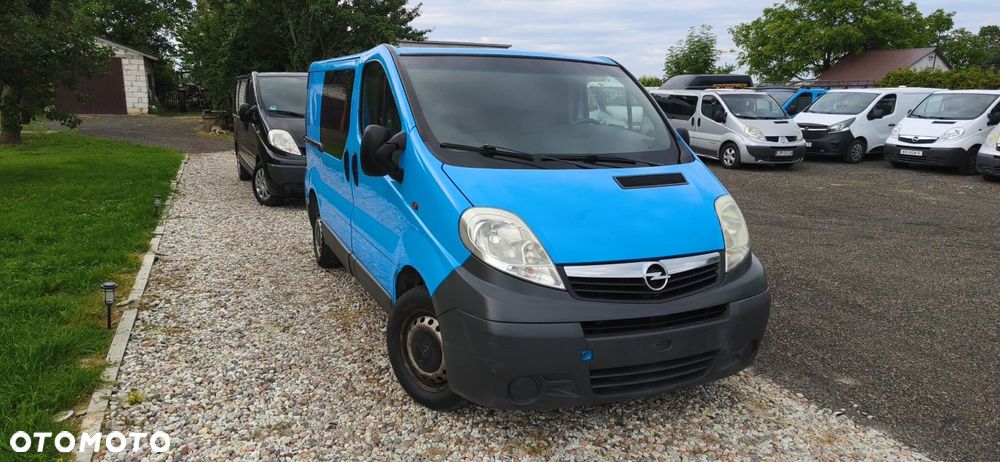 Opel VIVARO - 11