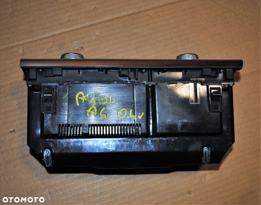 Panel klimatyzacji Audi A6 C6 - 4