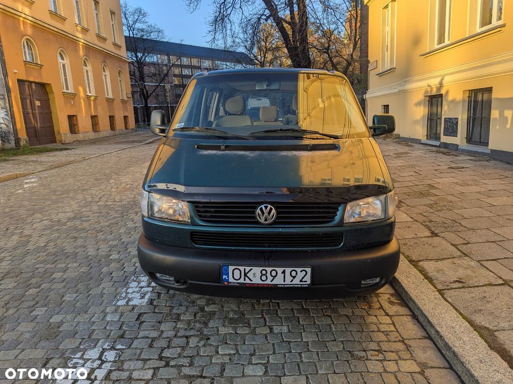 Volkswagen Caravelle - 4
