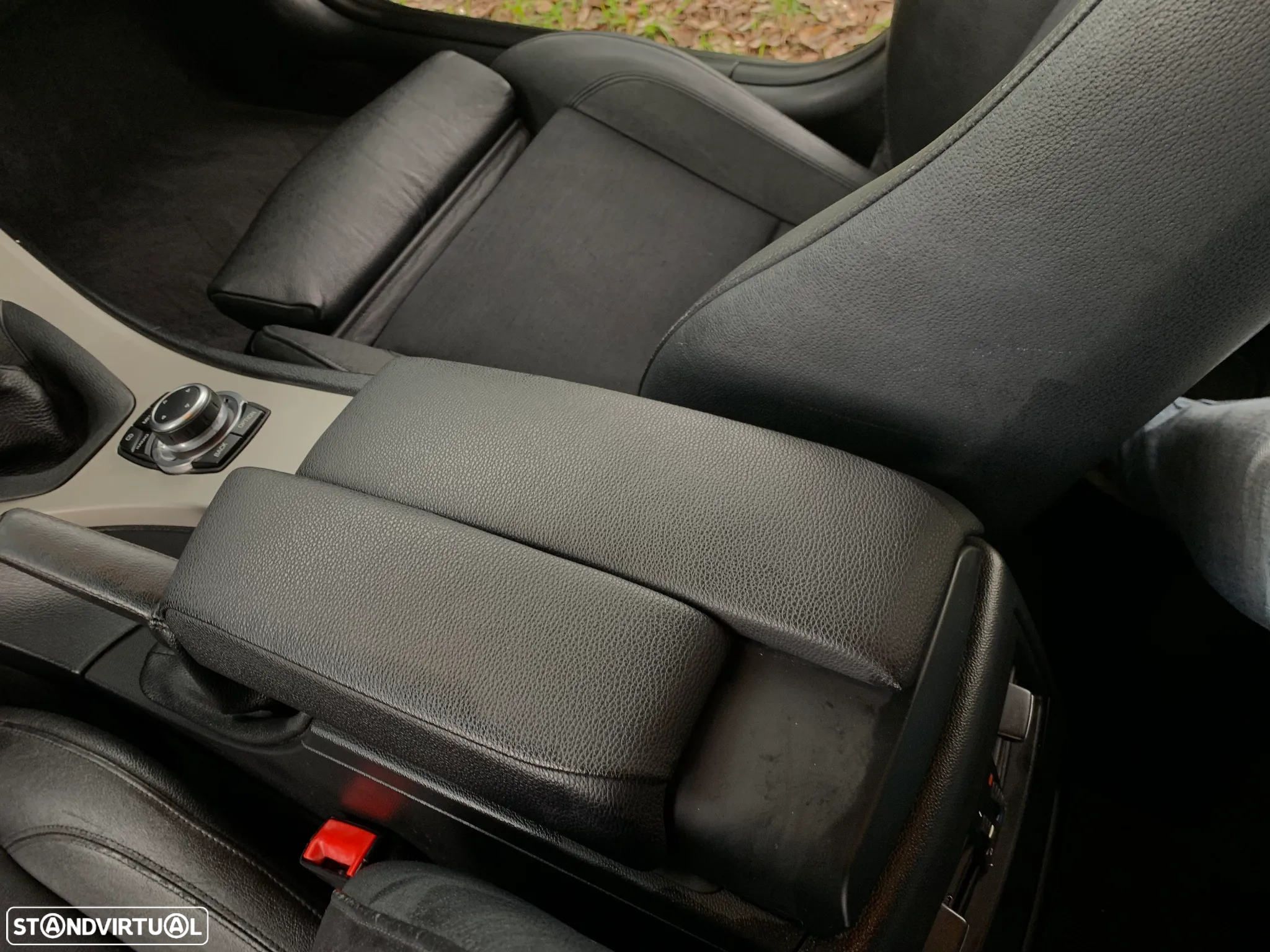 BMW 318 d Touring Pack M - 40